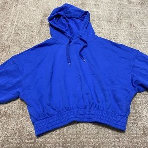 {Forever 21} Blue Cropped Hoodie Sweatshirt~Size Small